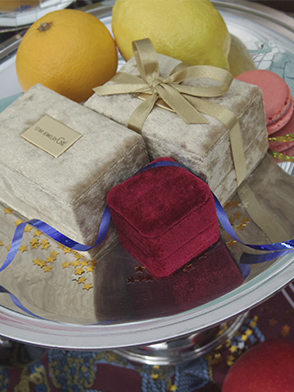 GIFT SELECTION
