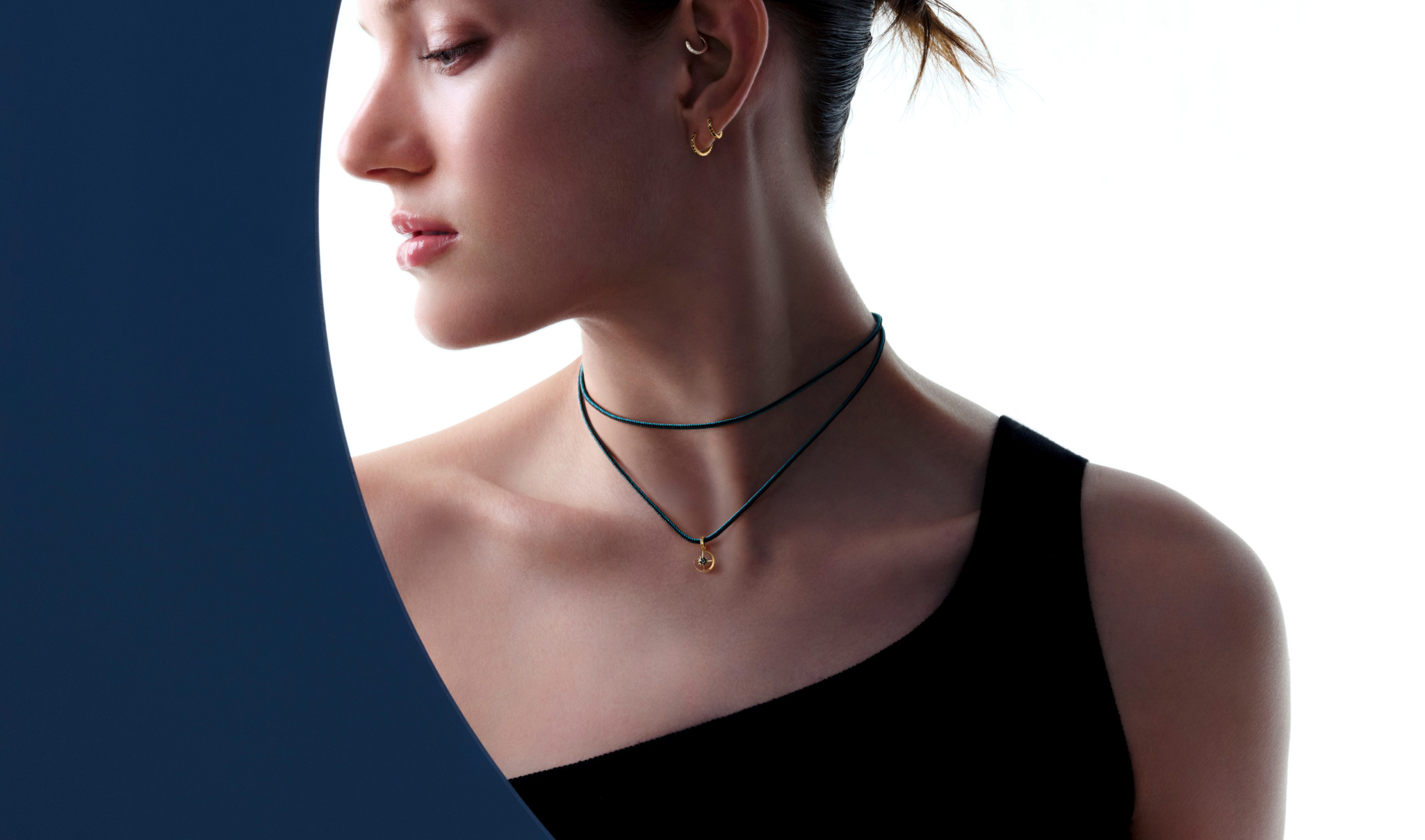 ECLIPSE CHARM AND CORD