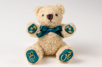 クリスマスチャリティプログラム「BEAR FOR PEACE」