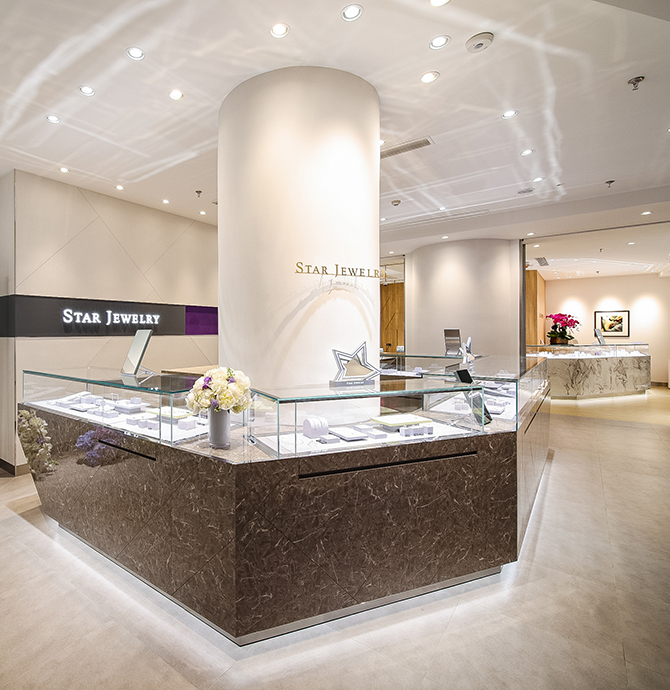 STAR JEWELRY Shanghai Grand Gateway 66 Store