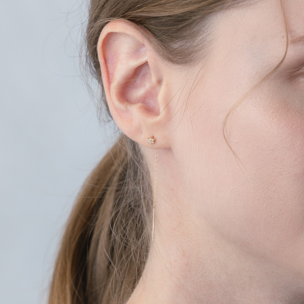DIAMOND SKINNY PIERCED EARRINGS(両耳用)(2JP0993-P)K10 ピアス