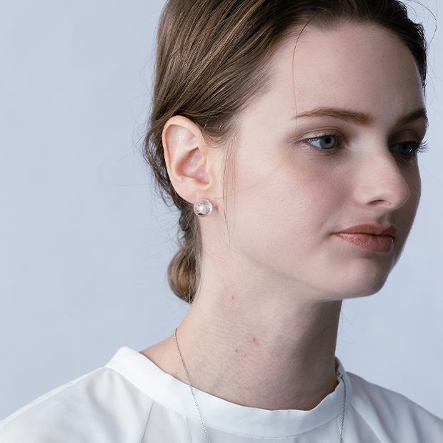 CLEAR CELESTIAL PIERCED EARRINGS(2SP0911)SV925/K10 ピアス