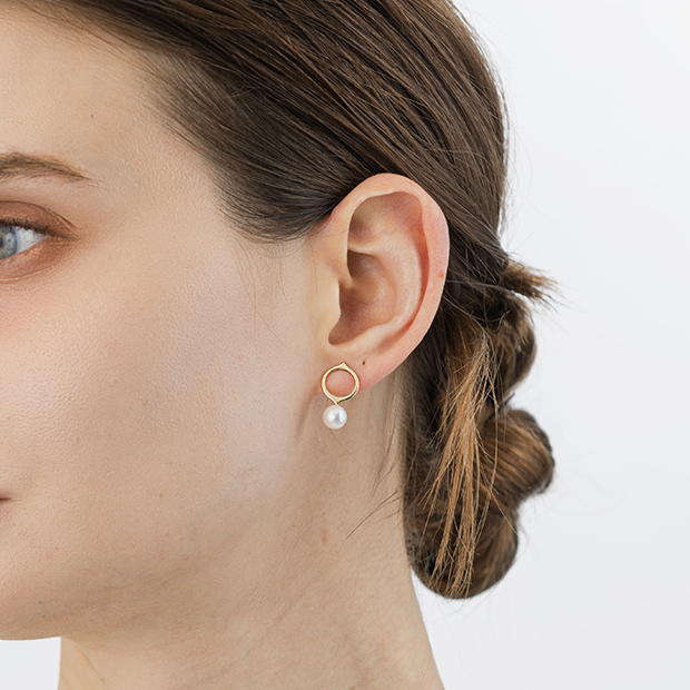 FUTURITY PEARL PIERCED EARRINGS(2JP1122)K10 ピアス｜スター