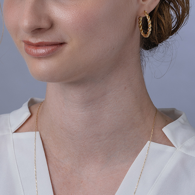 TWIST PIERCED EARRING(2.6cm/片耳用)(2JP1096)K10 ピアス｜スター