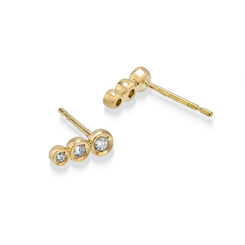 TRIPLE DIAMONDS PIERCED EARRINGS(YG)(2ZP1672)K18 ピアス｜スター