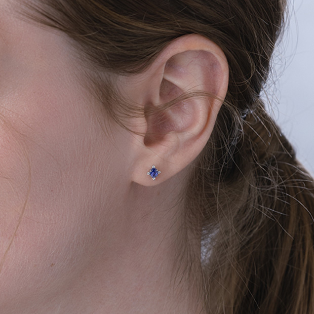 TANZANITE PIERCED EARRINGS(2XP0348)Pt950 ピアス｜スタージュエリー