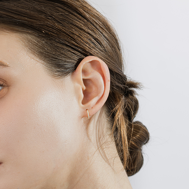 CLICK HOOP PIERCED EARRING(S)(片耳用)(2ZP1559)K18 ピアス｜スター