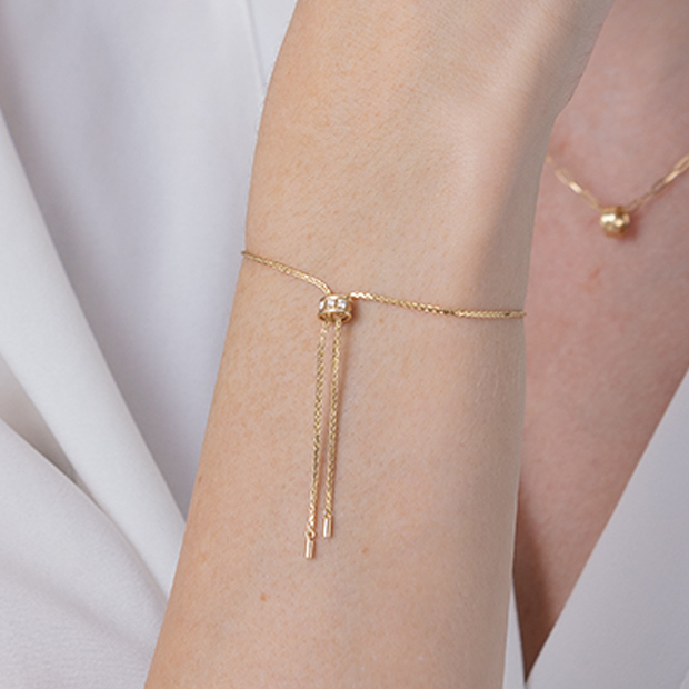 スタージュエリー　K10 ブレスレット HALF BANGLE BRACELET スタージュエリー K10 ブレスレット HALF BANGLE BRACELET