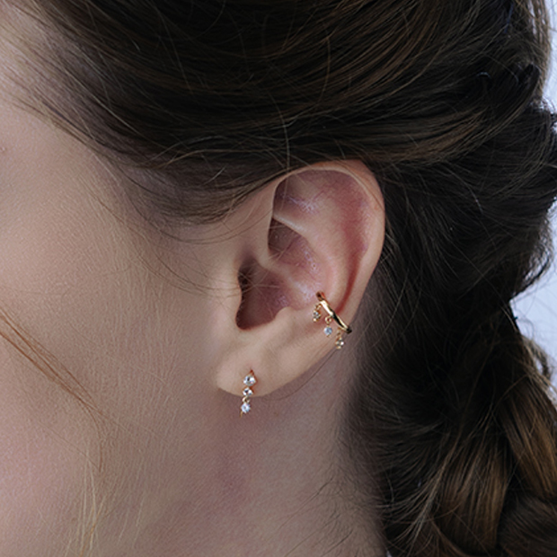 WHITE SAPPHIRE HOOK PIERCED EARRINGS(2JP1110)K10 ピアス ギフト