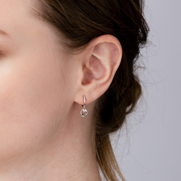 DIAMOND FALL EARRINGS(2JE0053)K10 イヤリング｜スタージュエリー公式 