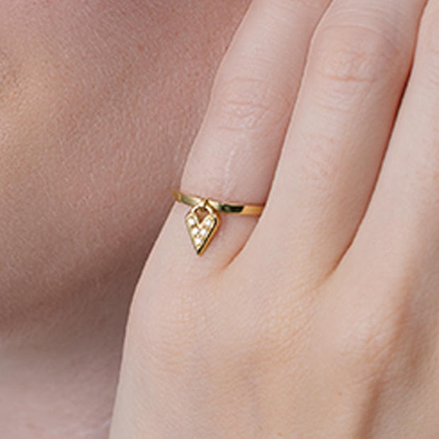 Pinky ring.【コラージュアート】 Pinky ring.【コラージュアート】
