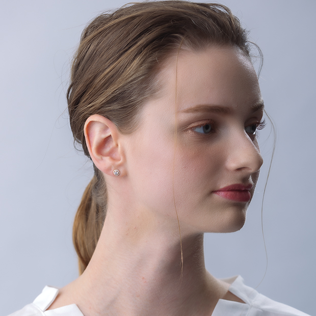 DIAMOND HALO PIERCED EARRINGS(両耳用)(1ZP0924)K18 ピアス