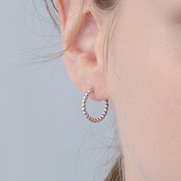 BALL HOOP PIERCED EARRING(1.5cm/片耳用)(2JP1044)K10 ピアス｜スター
