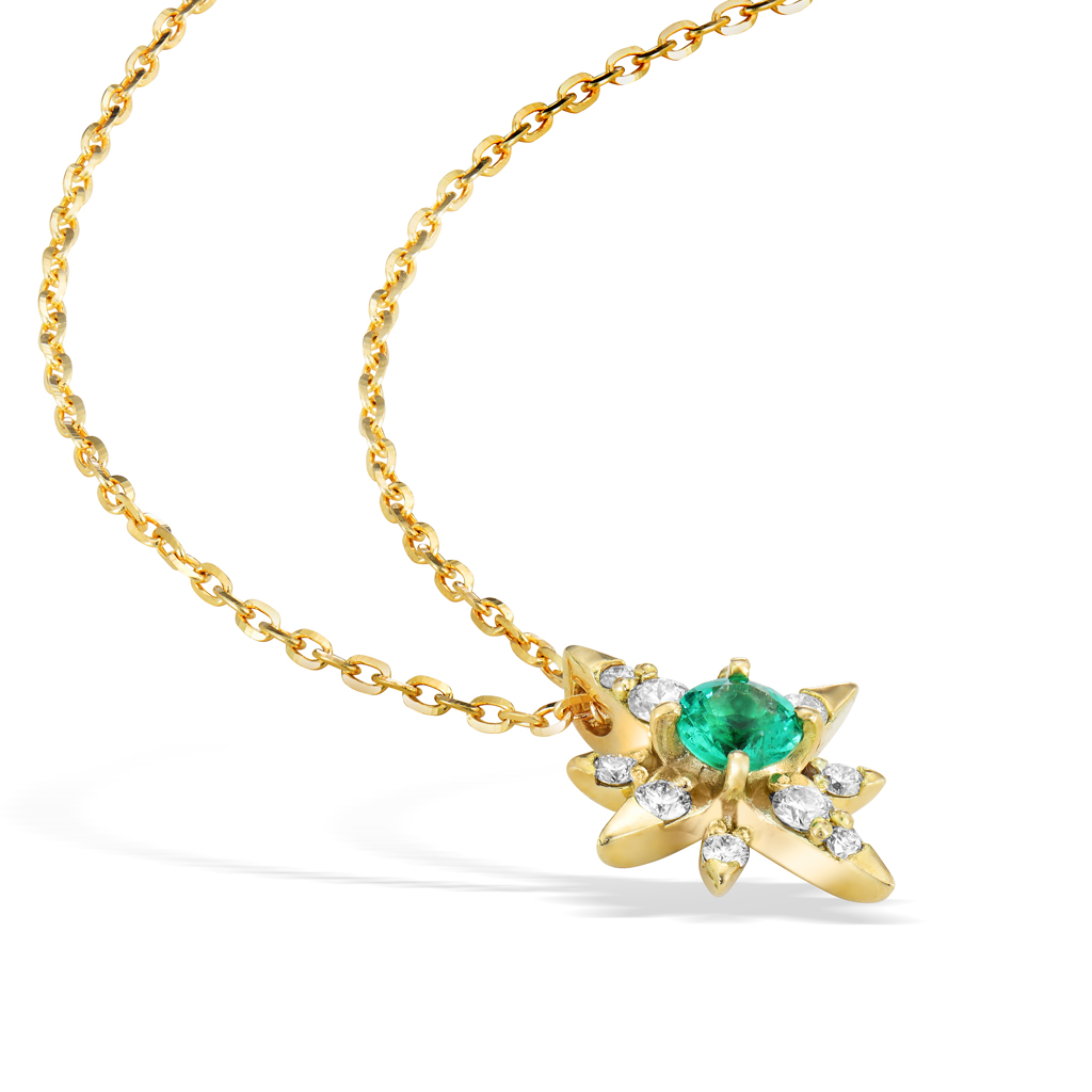 スタージュエリー　EMERALD CROSSING STAR NECKLACE