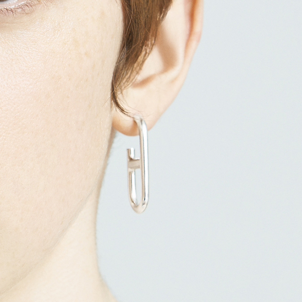 【STAR JEWELRY】K18×925 ピアス⟡.·*. CROSSING STAR SETTING PIERCED EARRINGS 0.30ct(1ZP0862)K18