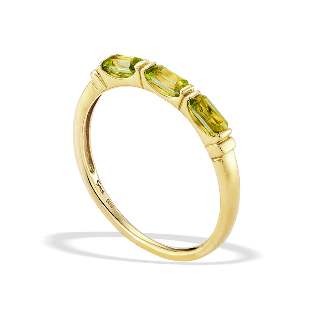 女性に人気のジュエリーブランドSTAR JEWELRY（スタージュエリー）のおすすめアイテム「K10 リングPERIDOT SQUARE RING」