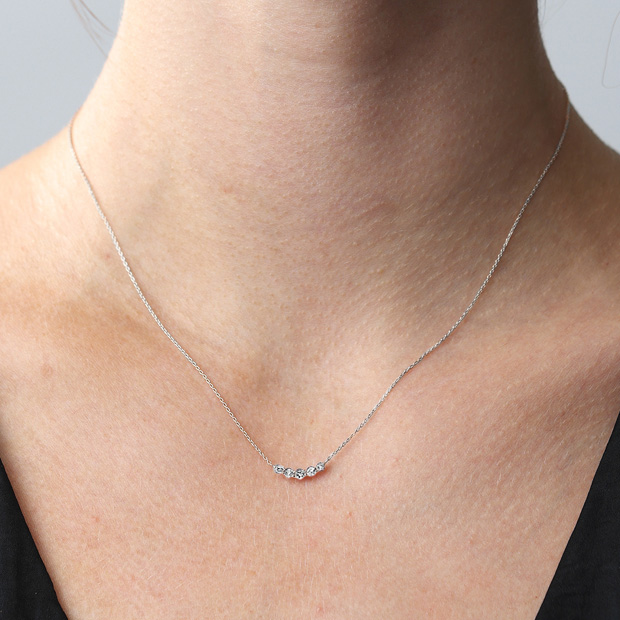 K10 【STAR JEWELRY】 ダイヤモンド クロッシングスター