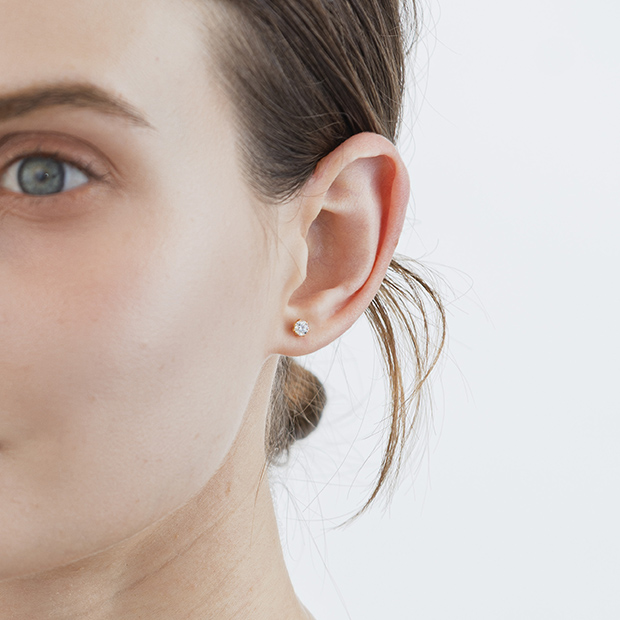 18kビアス STREAM SETTING PIERCED EARRINGS(1ZP0952)K18 ピアス｜スター