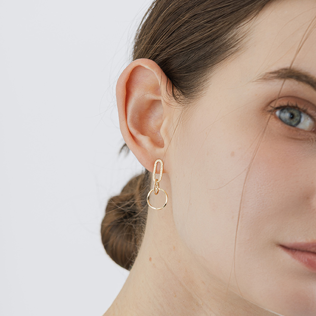 DANGLE PIERCED EARRINGS(2JP1129)K10 ピアス｜スタージュエリー公式