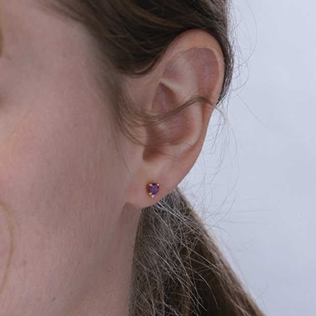PURPLE GARNET PIERCED EARRINGS(2ZP1664)K18 ピアス｜スター