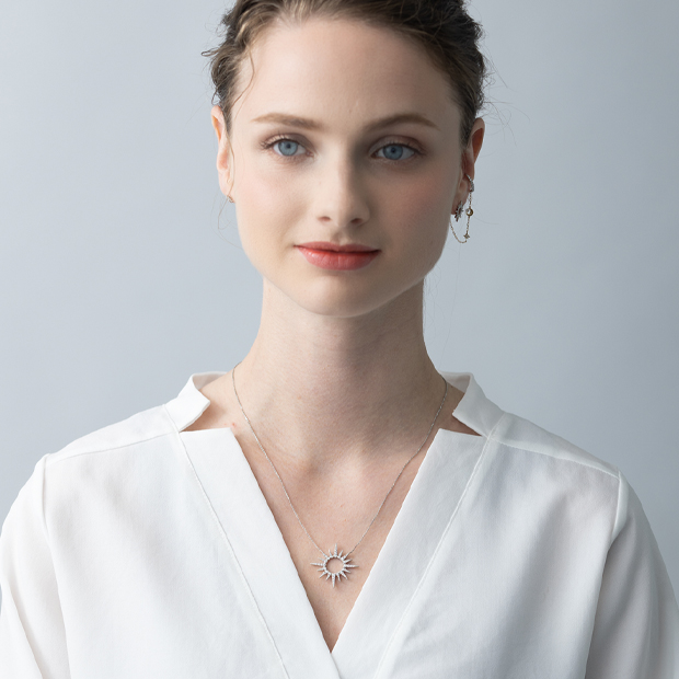 SUNBURST NECKLACE(1XN0768)Pt950 ネックレス|スタージュエリー SUNBURST NECKLACE(1XN0768)Pt950 ネックレス|スタージュエリー