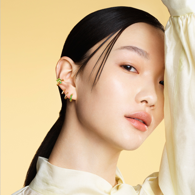 ピアスGREEN GARNET PIERCED EARRINGS(2JP0934)｜スタージュエリー公式