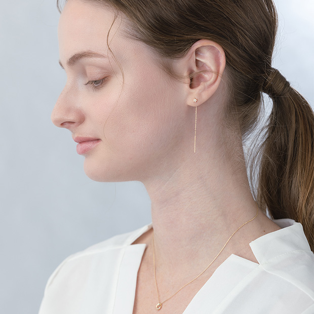 DIAMOND SKINNY PIERCED EARRING(片耳用)(2JP1063)K10 ピアス｜スター