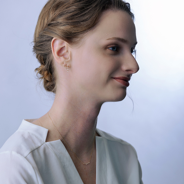 WHITE SAPPHIRE PIERCED EARRINGS(2JP1021)K10 ピアス｜スター