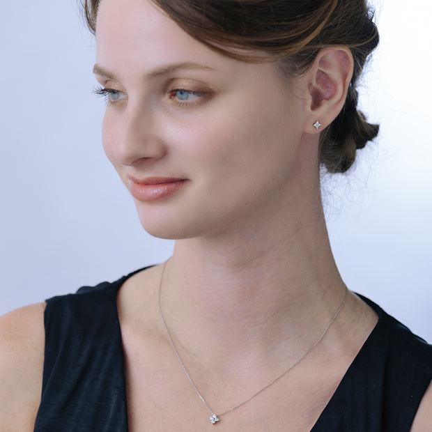 BRIGHTEST STAR DIAMOND PIERCED EARRINGS(SS)(2XP0351)Pt950 ピアス