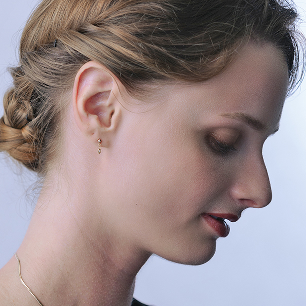 MINI PRISM PIERCED EARRINGS(2JP1032)K10YG ピアス｜スタージュエリー