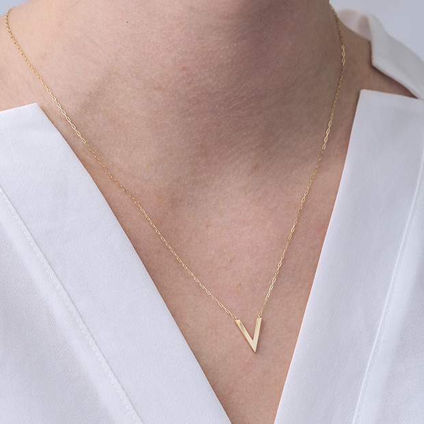 ネックレスGEOMETRIC V NECKLACE(2JN1035)｜スタージュエリー公式 ...