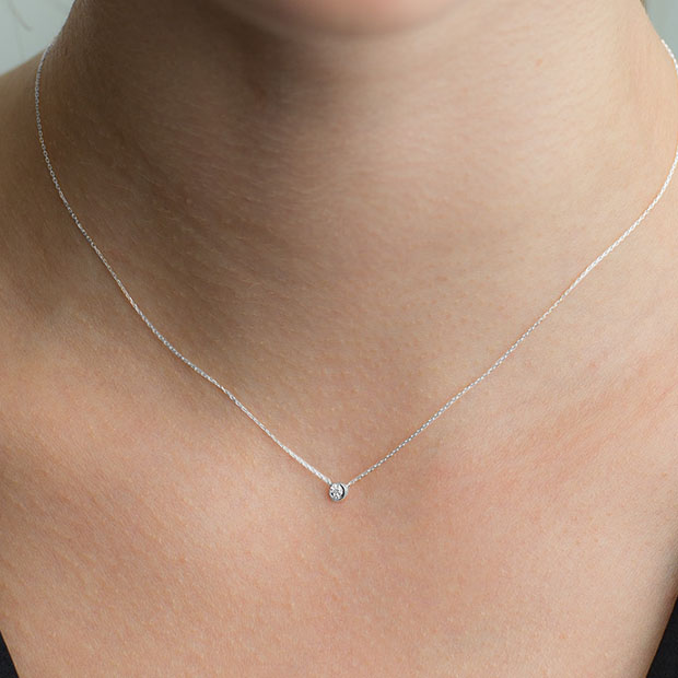 ネックレスMOON SETTING DIAMOND NECKLACE 0.04ct(2ZN1660)|スター ネックレスMOON SETTING DIAMOND NECKLACE 0.04ct(2ZN1660)|スター