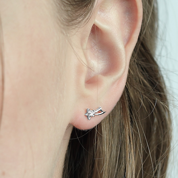 K10 ピアス SHOOTING STAR PIERCED EARRINGS-