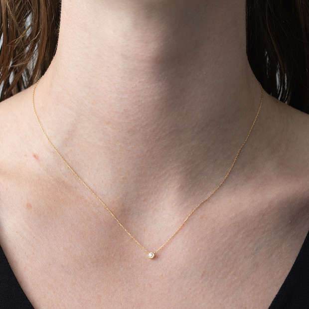 MOON SETTING DIAMOND NECKLACE 0.04ct(2ZN1605)K18 ネックレス