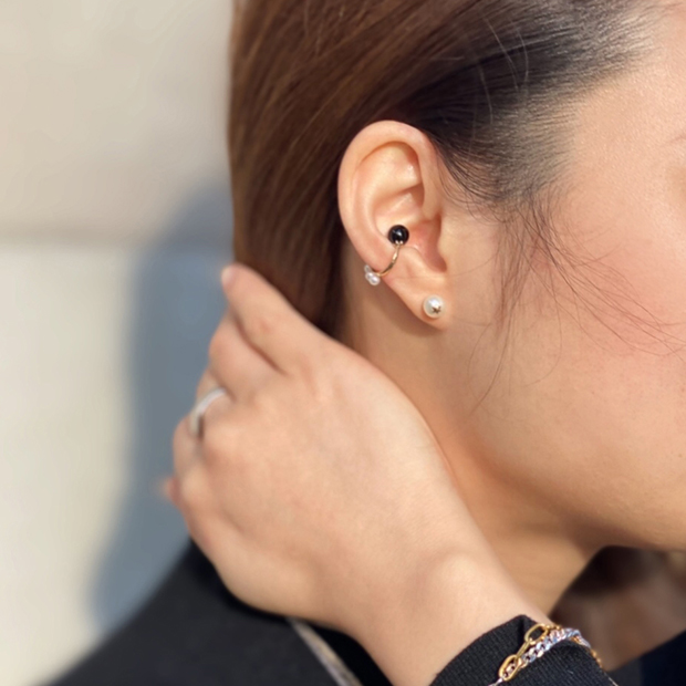 イヤーカフPEARL&ONYX CONTRAST EAR CUFF(2JE7062)STAR JEWELRY GIRL ...