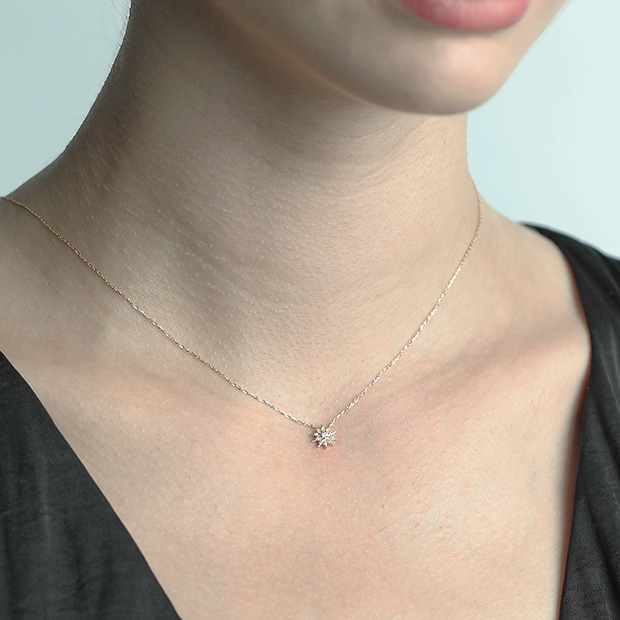 DIAMOND SUNBURST NECKLACE(2ZN2403)K18 ネックレス｜スター