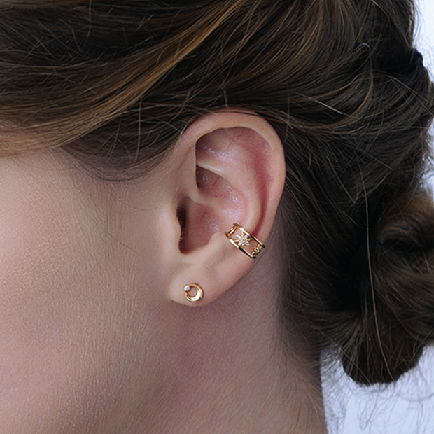【片方のみ】ムーンセッティング ダイヤモンドフープピアス DIAMOND MOON PIERCED EARRING(片耳用/YG)(2ZP1669)K18 ピアス