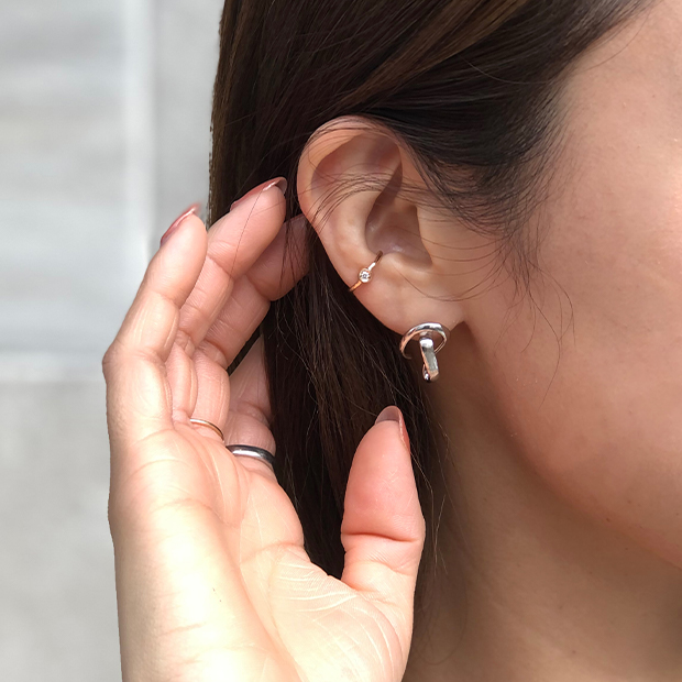 イヤーカフGIRL'S SMILE EAR CUFF(2JE7057)STAR JEWELRY GIRL (スター