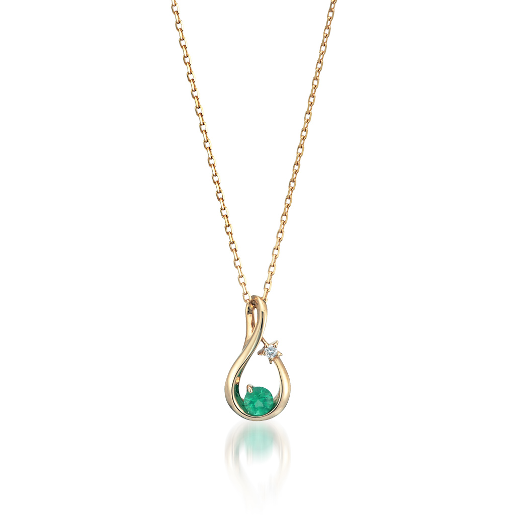 ネックレスEMERALD SHOOTING STAR NECKLACE (2JN0581)｜スター