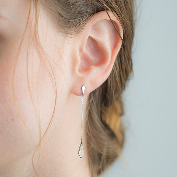 ピアスPRISM PIERCED EARRINGS(2ZP1482)｜スタージュエリー公式 ...