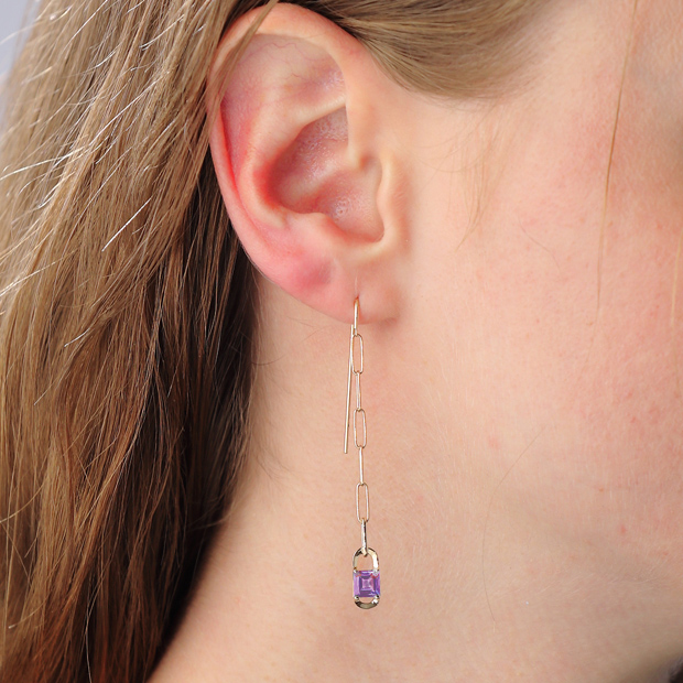 ピアスCOLOR LINKS PIERCED EARRINGS(2JP0898)|スタージュエリー公式オンラインストア