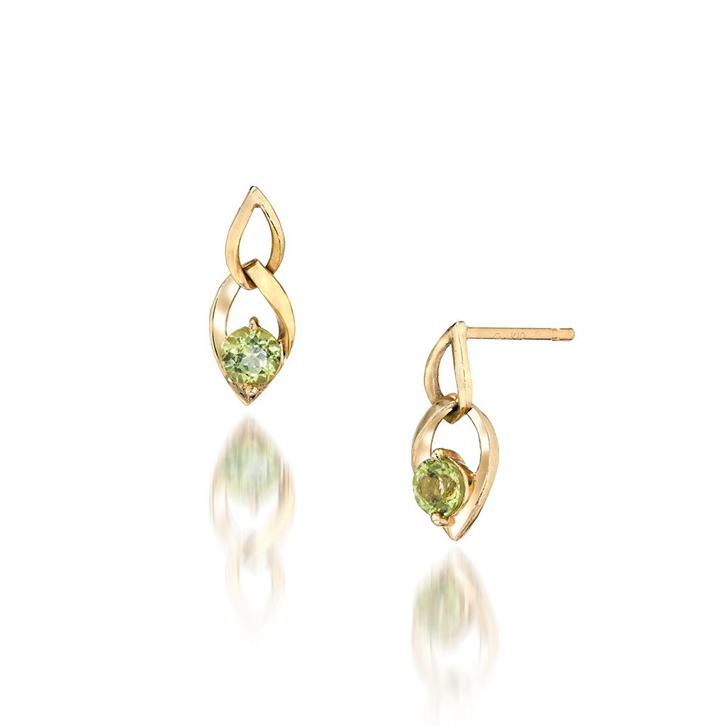 K10 ピアス SUNLIT LEAVES PERIDOT(8月の誕生石 ペリドット)
