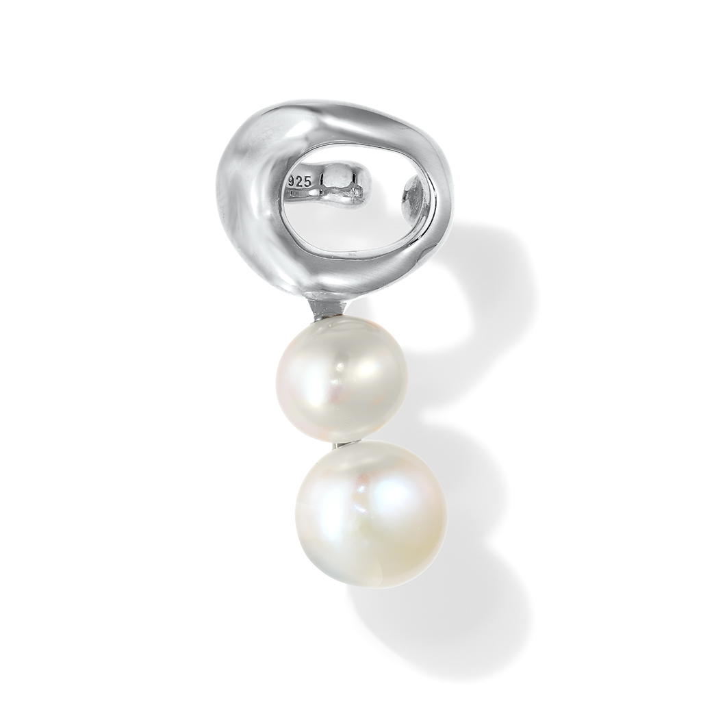 LIQUID PEARL EAR CUFF