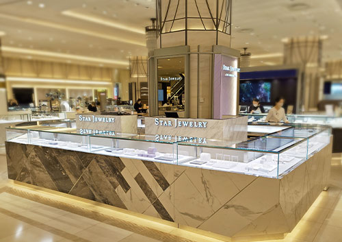 スタージュエリー 梅田阪急店(大阪府大阪市)