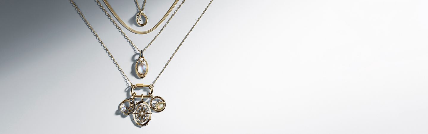 STAR CHARMS