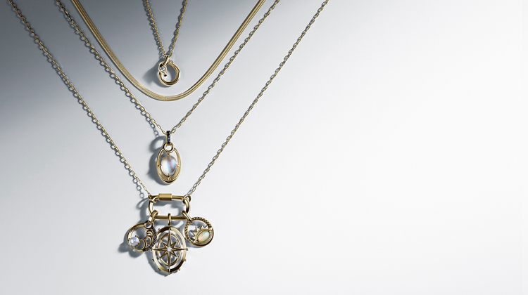 STAR CHARMS